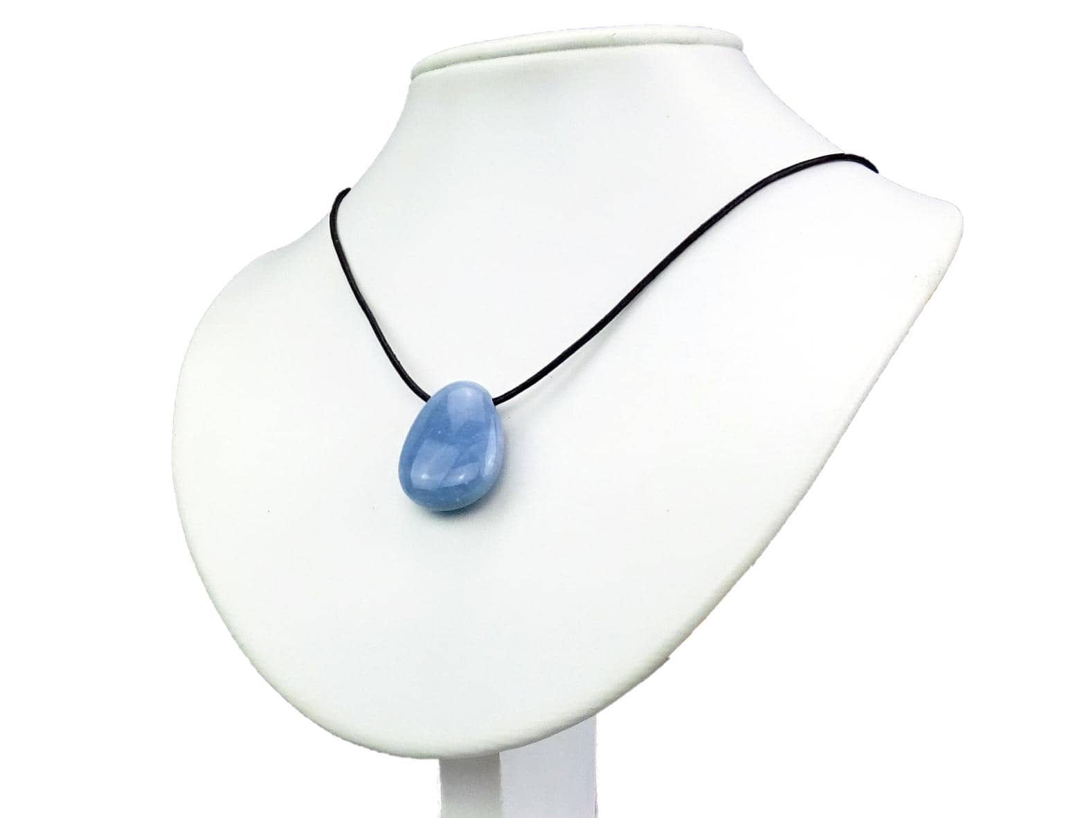 Anhydrit Edelstein / Heilstein + 1m Lederhalsband