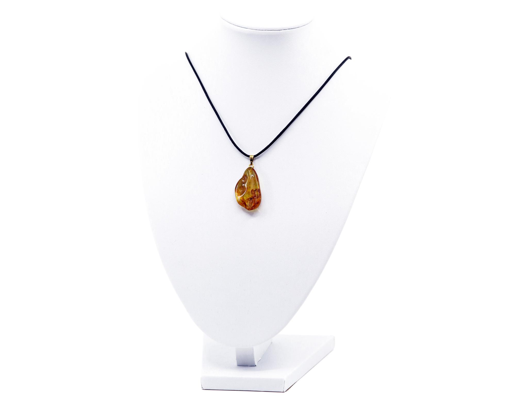 Bernstein Anhänger mit Öse - Edelstein / Heilstein - inkl. 1m Leder- oder Kunstleder Halsband (Schmuckstein)