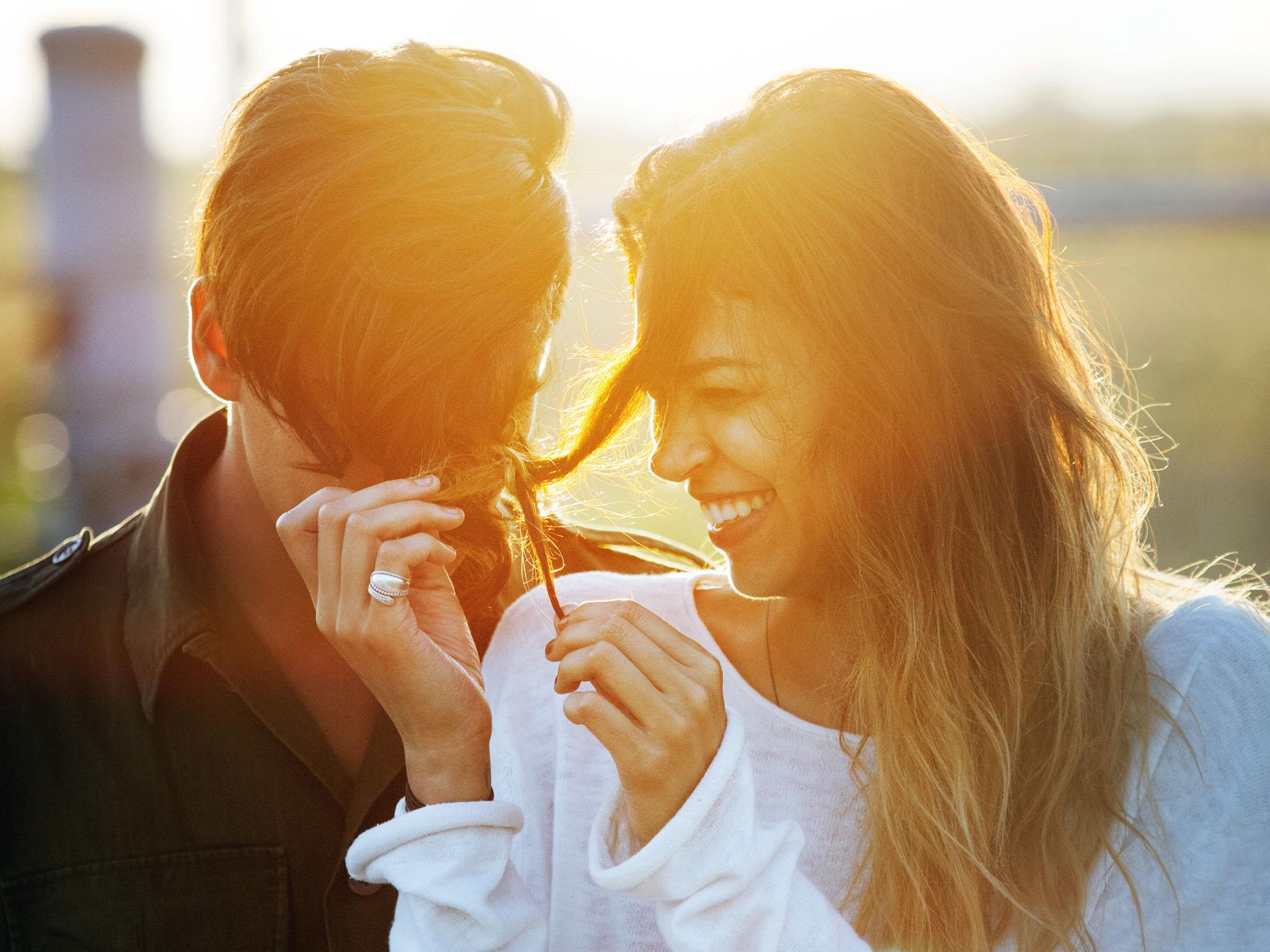 Hair & Nails - Biotin Haar- und Nagelkur für Sie und Ihn (60 Biotin Kapseln + 100ml Biotin Tonikum)