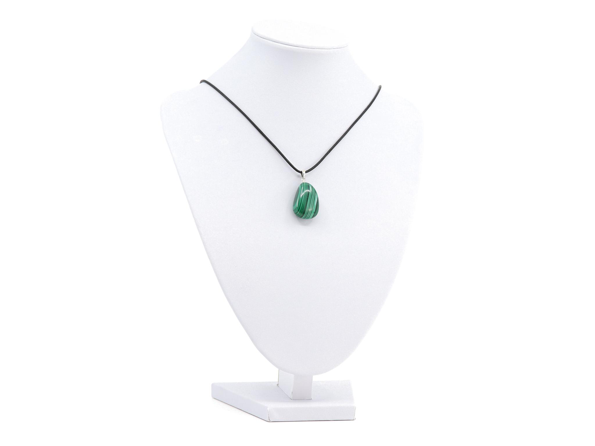 Malachit Anhänger mit 925er Silberöse - Edelstein / Heilstein - inkl. 1m Leder- oder Kunstleder Halsband (Schmuckstein)