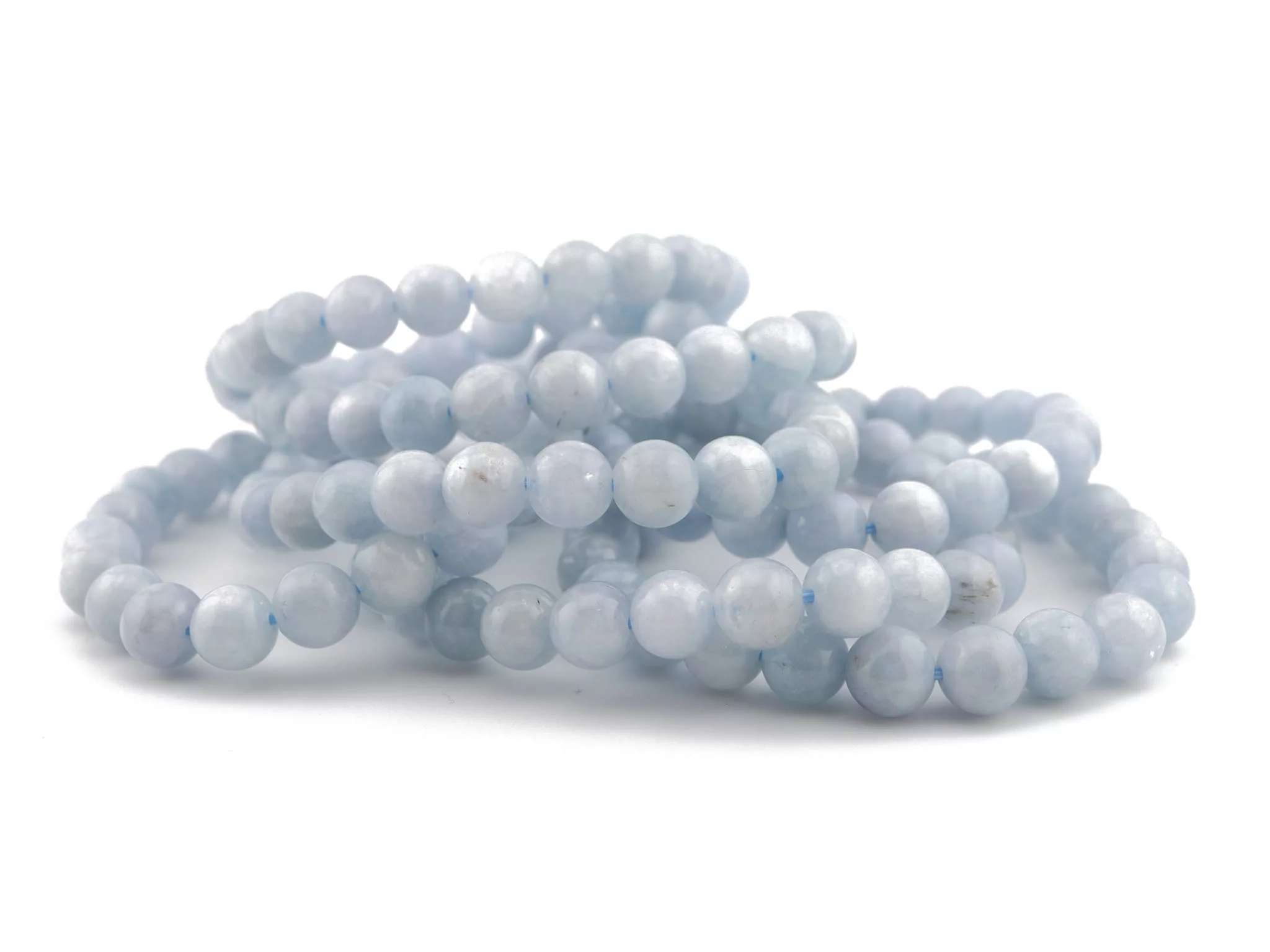 Bracciale in acquamarina con diversi bracciali di sfere azzurre, vista prodotto