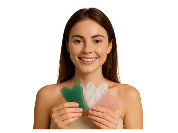 Gua Sha Massagestein Set als Präsentation des Dreiersets mit Natursteinen