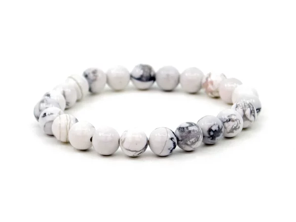 Howlite Edelsteinarmband mit weissen, grau geäderten Kugeln in vollständiger Frontansicht