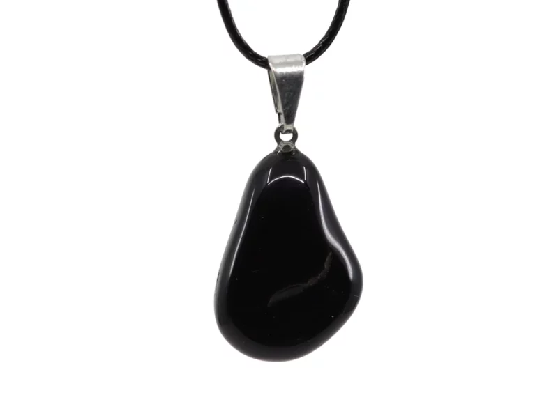 Pendentif en pierre précieuse obsidienne noire avec forme de goutte brillante et cordon noir