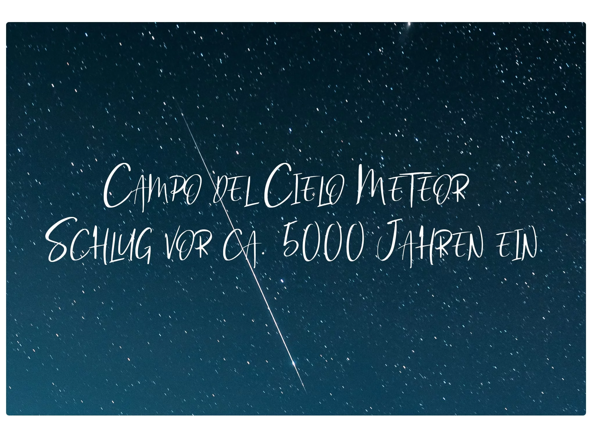 Pendentif en météorite Campo del Cielo avec étoile filante sur fond de ciel étoilé sombre