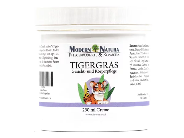 Crème de soin à l’herbe du tigre dans un pot à vis blanc avec étiquette et motif de tigre sur fond blanc
