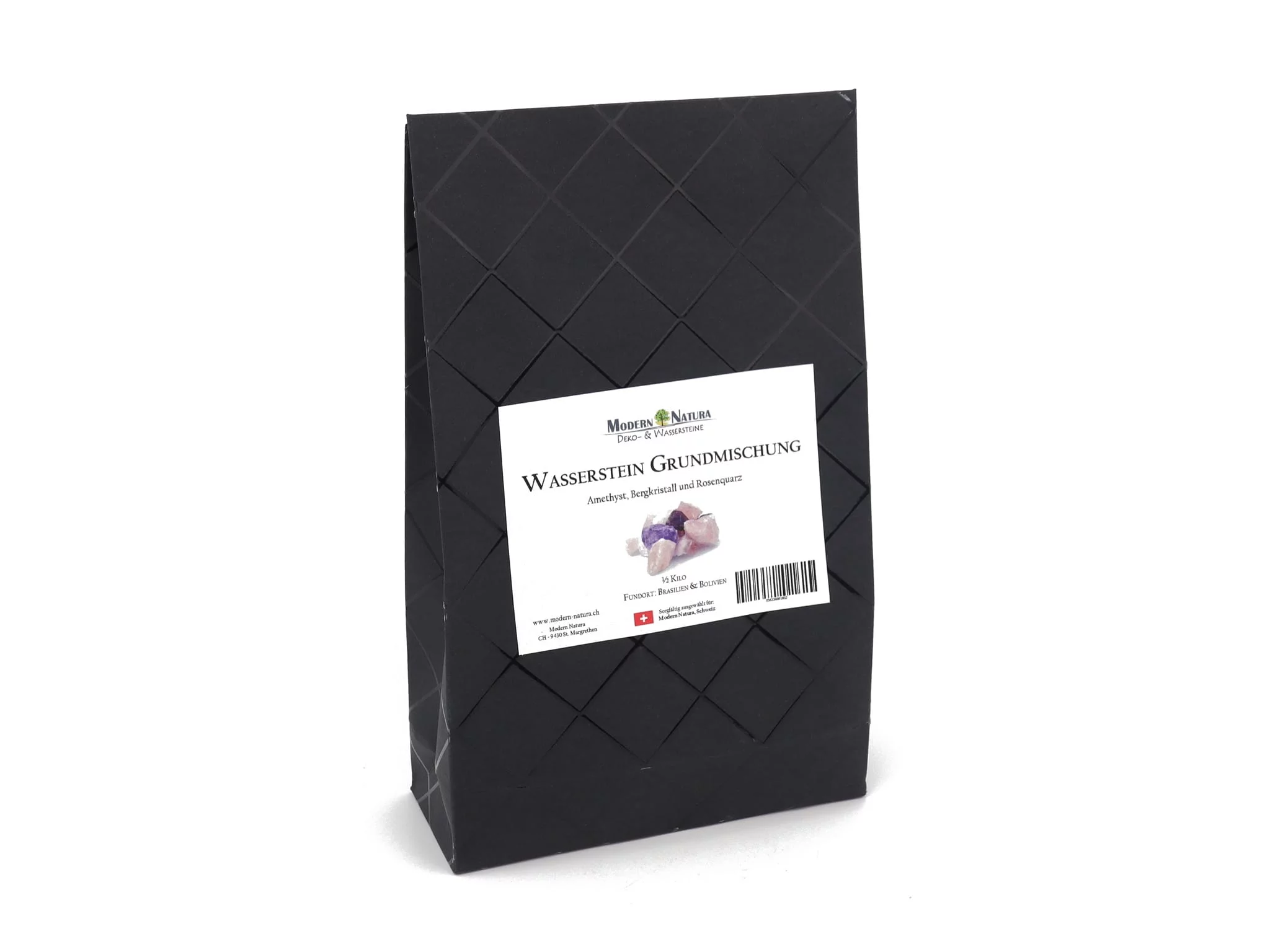 Water stone basic mix as a pre-packed mix of three natural stone types