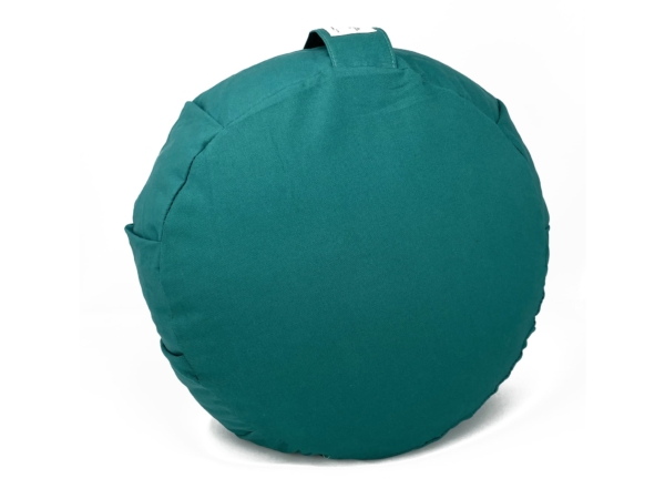 Coussin de yoga Clairière en vert vu de dos avec boucle de transport cousue sur fond blanc